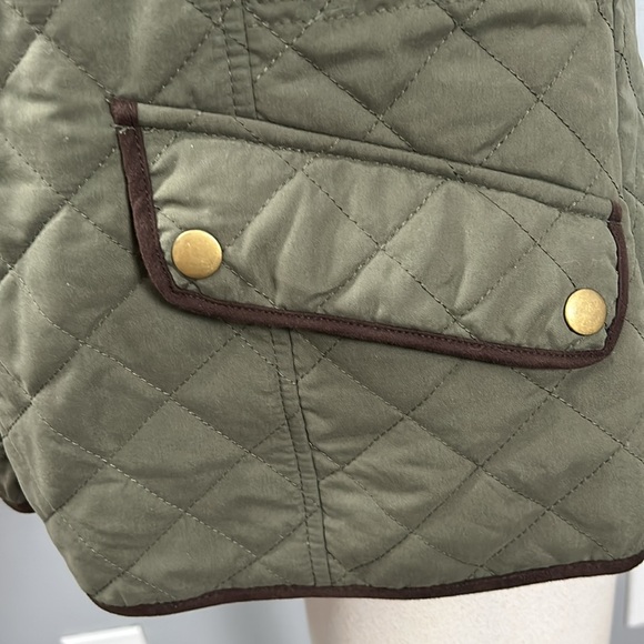 G.H. Bass & Co. Green Quilted Vest Snap Closure size M - Picture 4 of 12